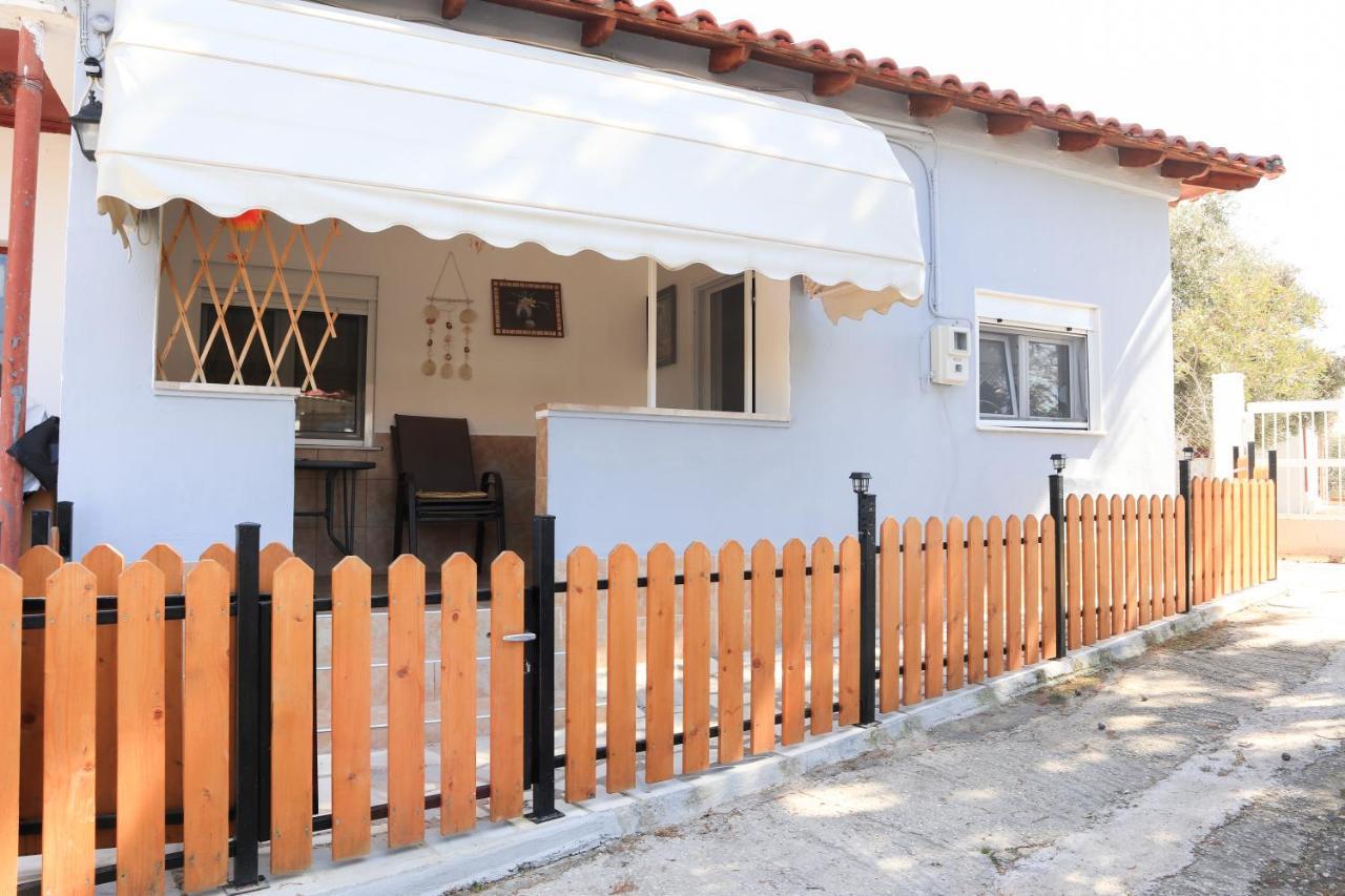 Κυανή Ακτή - Agia Paraskevi มากรี ภายนอก รูปภาพ