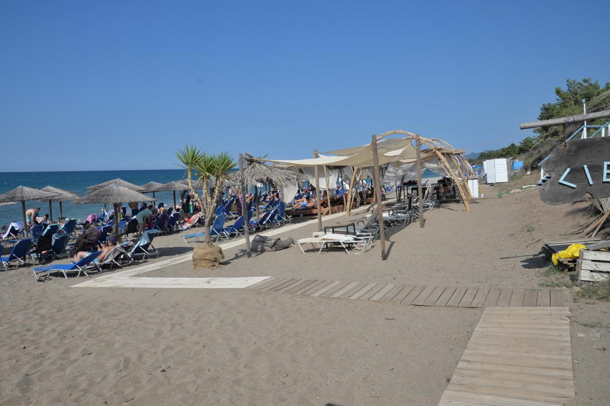 Κυανή Ακτή - Agia Paraskevi มากรี ภายนอก รูปภาพ